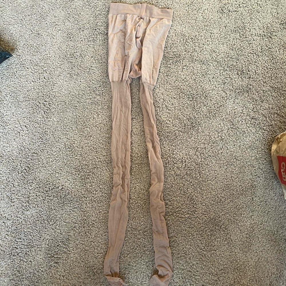 00 Nude Sheer Tights
